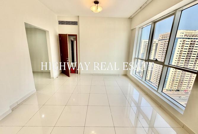 128853372 - Property Image 2