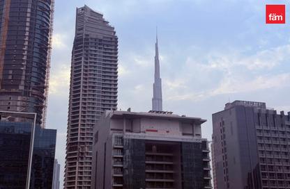 Apartment - 1 - 1 for rent in Vera Residences - Business Bay - Dubai