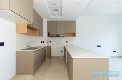 Townhouse - 2 - 4 for sale in Falcon Island North - Falcon Island - Al Hamra Village - Ras Al Khaimah