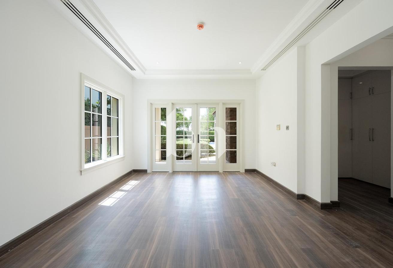 Golf Views | Unfurnished | Large Plot and BUA photo 11