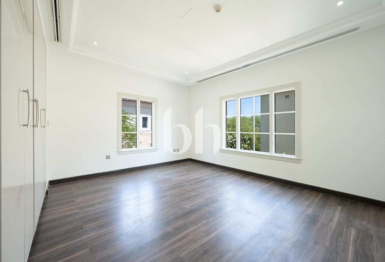 Golf Views | Unfurnished | Large Plot and BUA photo 13