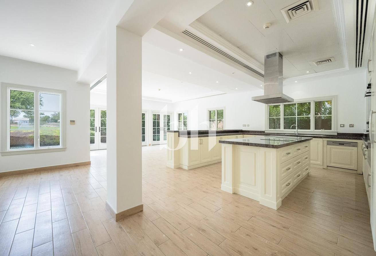 Golf Views | Unfurnished | Large Plot and BUA photo 9