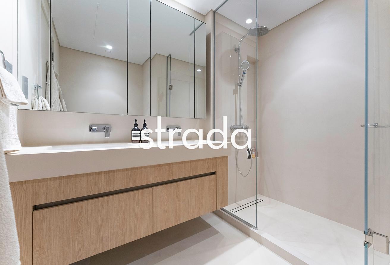 Fully Upgraded | High Floor | Palm View photo 21