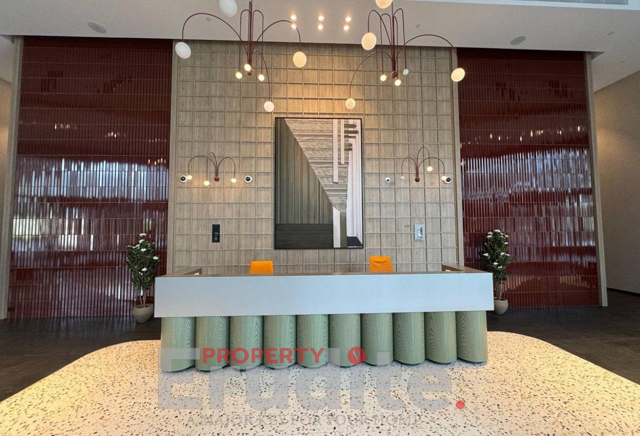 Canal-Burj Khalifa View / Brand New /Luxury Living photo 16