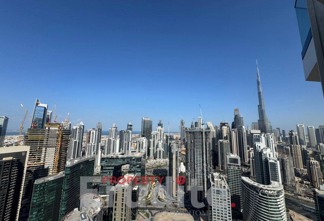 Canal-Burj Khalifa View / Brand New /Luxury Living photo 2