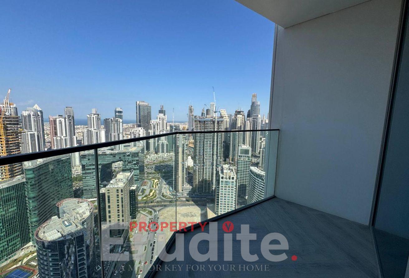Canal-Burj Khalifa View / Brand New /Luxury Living photo 10