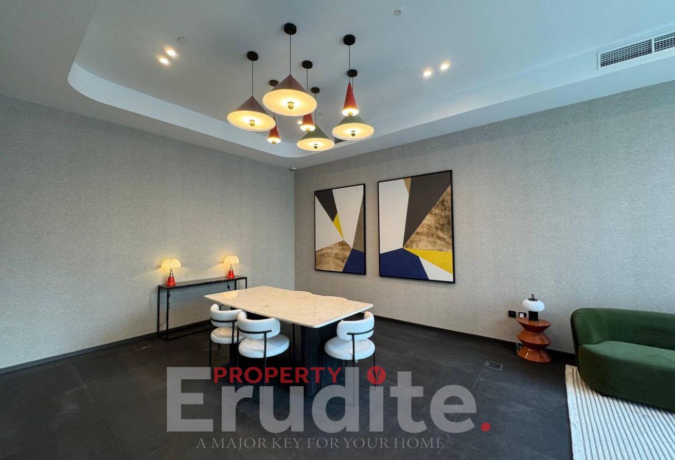 Canal-Burj Khalifa View / Brand New /Luxury Living photo 14