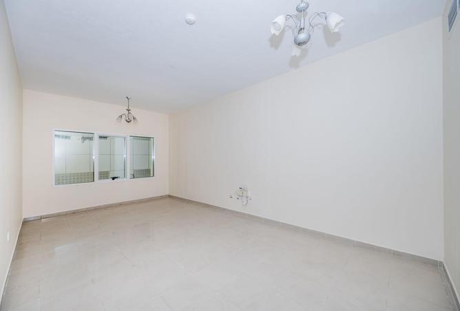 82783107 - Property Image 2