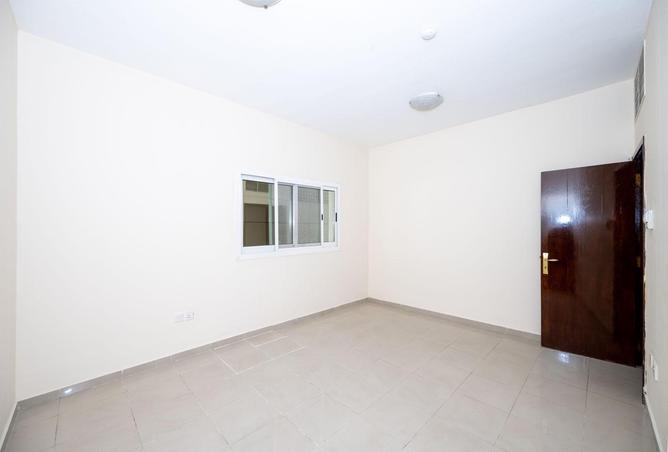 82783107 - Property Image 3