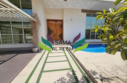 Villa - 6 - 7 for rent in Jumeirah 1 Villas - Jumeirah 1 - Jumeirah - Dubai