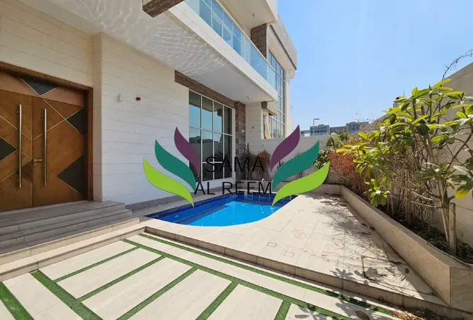155588858 - Property Image 3