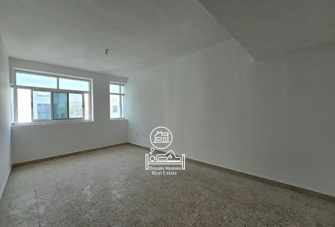 Nice, Clean 2 -bed Flat for rent in Shabiya