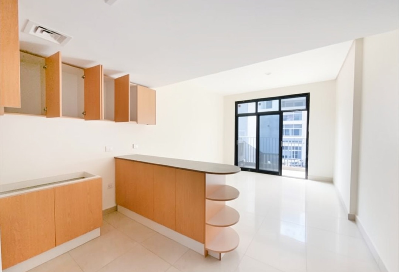 1Bedroom | Open Kitchen | Breakfast Bar Counter gallery image