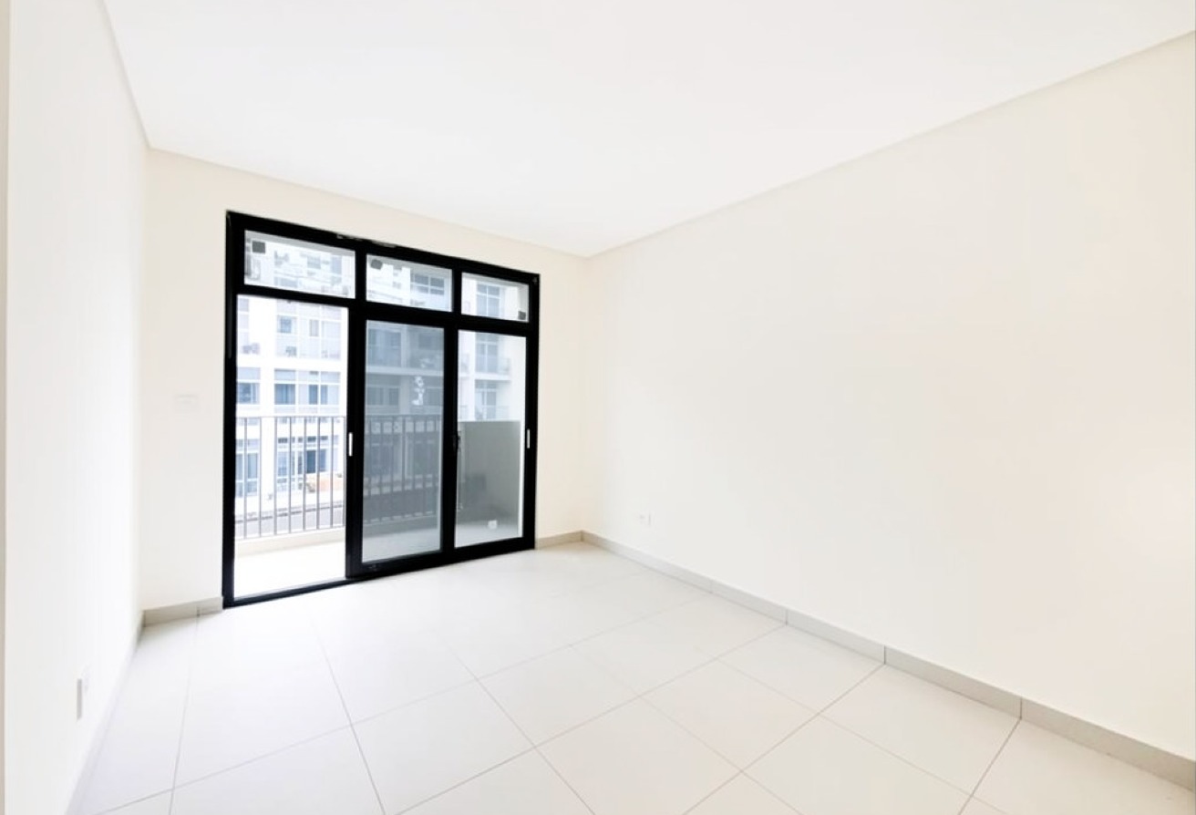 1Bedroom | Open Kitchen | Breakfast Bar Counter gallery image