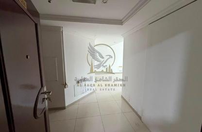 شقة - 1 حمام للايجار في شارع التعاون الجديد - التعاون - الشارقة