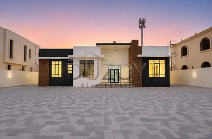 Villa - 3 Bedrooms - 4 Bathrooms for rent in Nad Al Sheba Villas - Nad Al Sheba 3 - Nad Al Sheba - Dubai