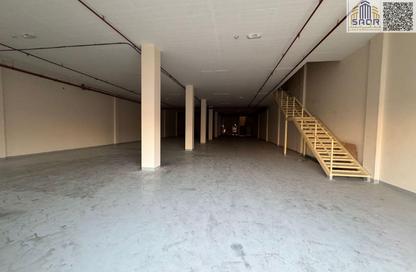 Show Room - Studio - 3 Bathrooms for rent in Umm Al Thuoob - Umm Al Quwain