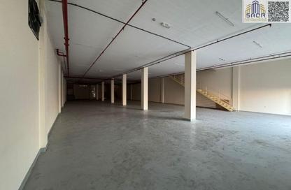 Show Room - Studio - 3 Bathrooms for rent in Umm Al Thuoob - Umm Al Quwain