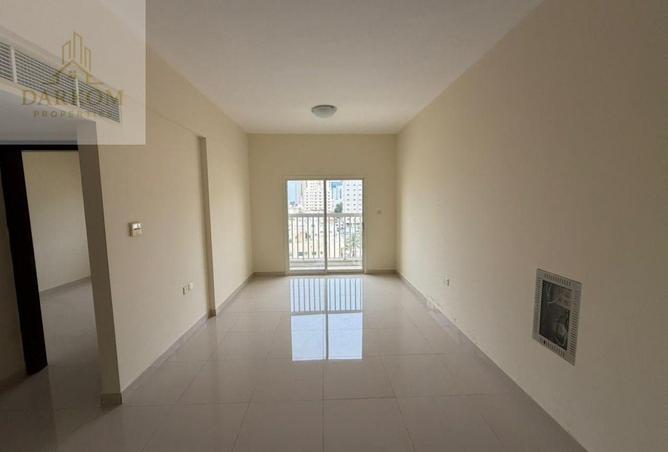 72722585 - Property Main Image