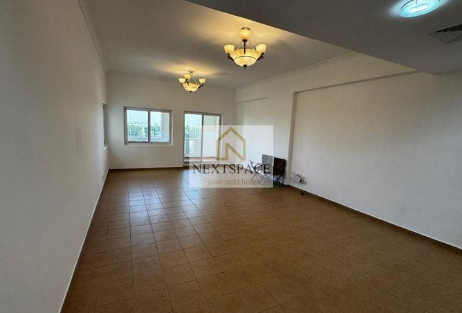 2P8t8Qq1OXg - صورة العقار 2