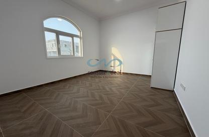 Apartment - Studio - 1 Bathroom for rent in Mohamed Bin Zayed Centre - Mohamed Bin Zayed City - Abu Dhabi