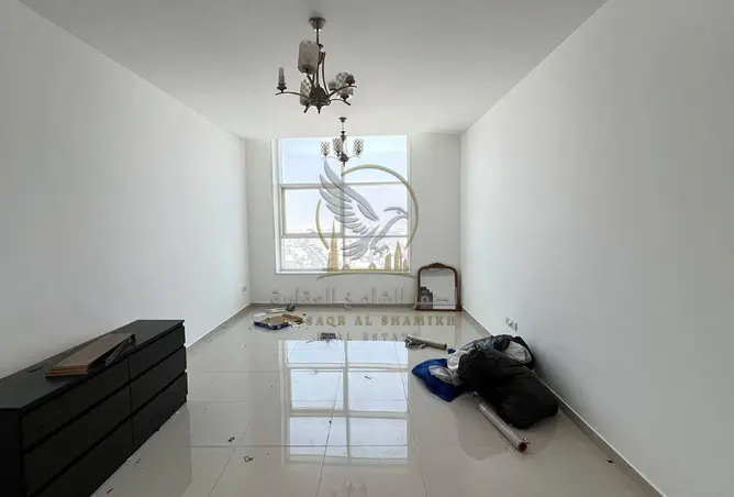 160117121 - Property Image 2