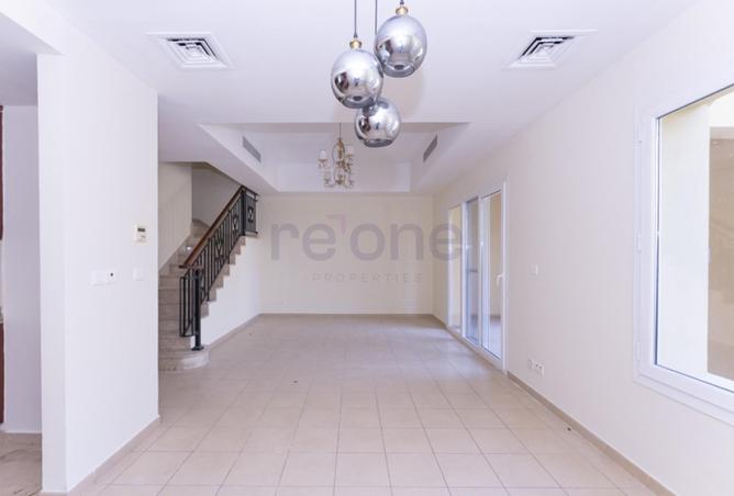 70289678 - Property Main Image