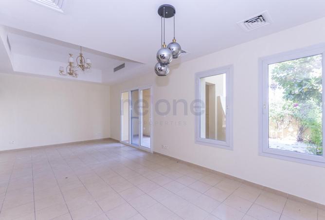 70289678 - Property Image 2