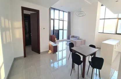 شقة - غرفة نوم - 3 حمامات للايجار في برج او2 - منطقة 14 - قرية جميرا الدائرية - دبي