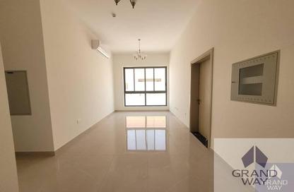 Villa - 5 Bedrooms - 6 Bathrooms for rent in Abu Hail - Deira - Dubai