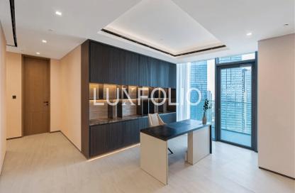 Apartment - 4 - 6 for sale in LIV Marina - Dubai Marina - Dubai