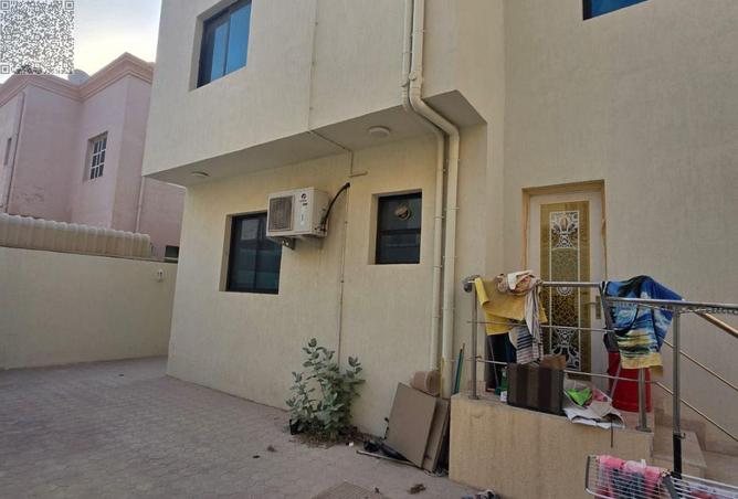 128389929 - Property Image 2