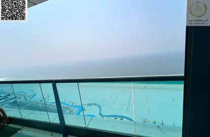 شقة - 2 غرف نوم - 3 حمامات للبيع في مساكن كورنيش عجمان - طريق كورنيش عجمان - عجمان