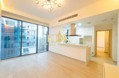 شقة - غرفة نوم - 2 حمامات للايجار في ذا ايست كريست - ديستريكت 17 - قرية جميرا الدائرية - دبي