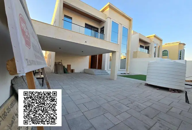 102831921 - Property Image 2