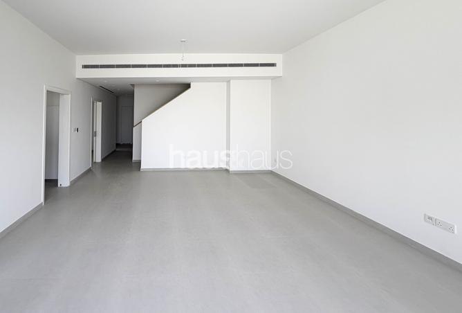 119022213 - Property Main Image