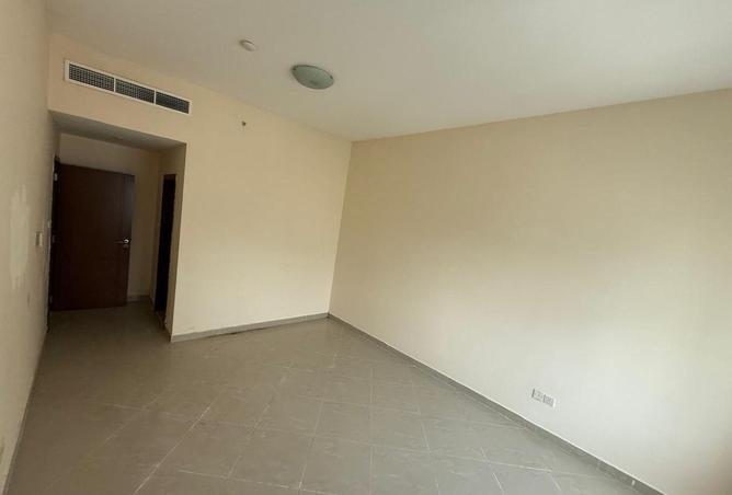 56130220 - Property Image 2