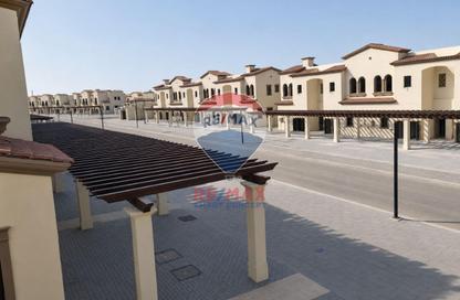 Townhouse - 2 Bedrooms - 3 Bathrooms for sale in Bloom Living - Zayed City (Khalifa City C) - Khalifa City - Abu Dhabi