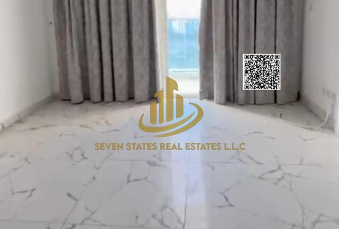 76585462 - Property Image 2