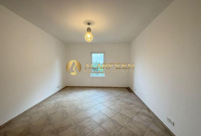 76973915 - صورة العقار 3