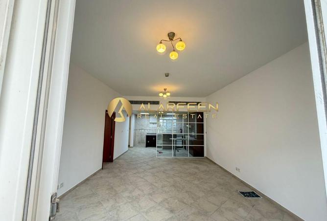 76973915 - صورة العقار 2