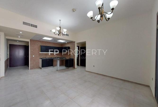 76976828 - Property Image 3