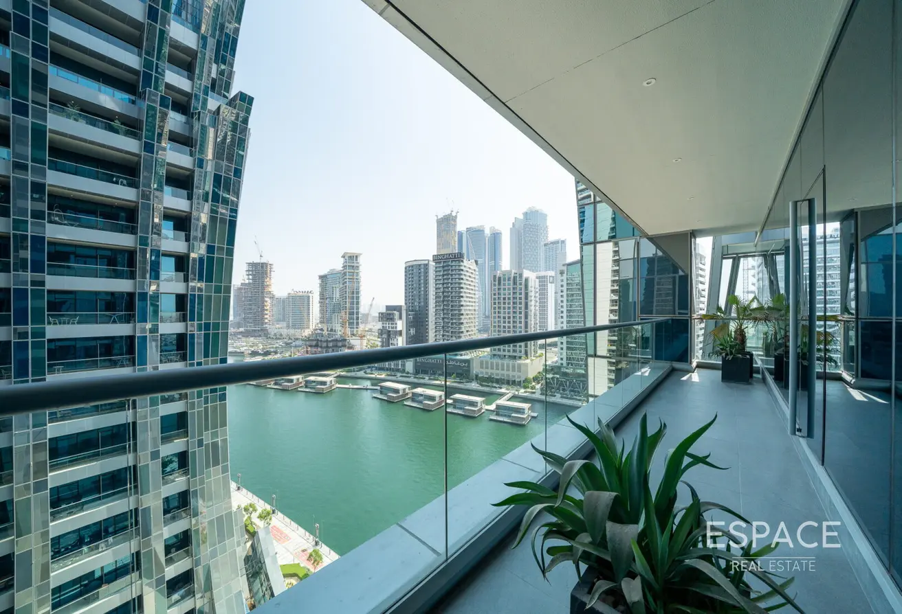 165593726 - Property Main Image