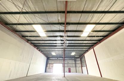 Warehouse - Studio for rent in Dubai Investment Park 1 (DIP 1) - Dubai Investment Park (DIP) - Dubai