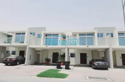 Villa - 3 Bedrooms - 3 Bathrooms for rent in Vardon - Damac Hills 2 - Dubai Villa - 3 Bedrooms - 3 Bathrooms for rent in Vardon - Damac Hills 2 - Dubai