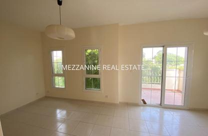 Villa - 2 Bedrooms - 3 Bathrooms for rent in Springs 3 - The Springs - Dubai Villa - 2 Bedrooms - 3 Bathrooms for rent in Springs 3 - The Springs - Dubai