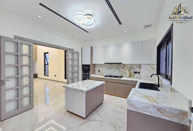 82350941 - Property Image 3