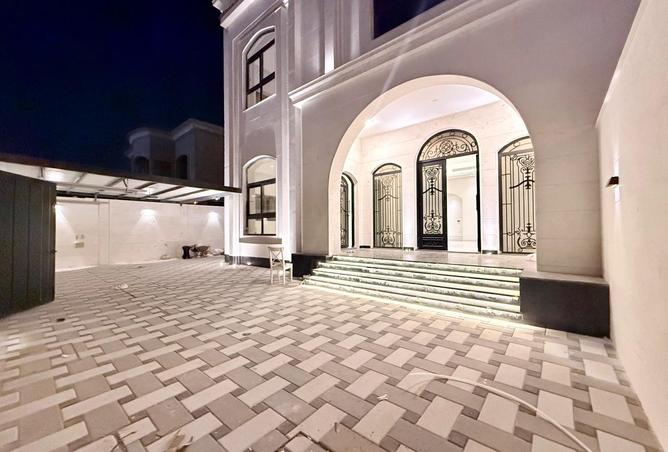 57754358 - Property Image 2