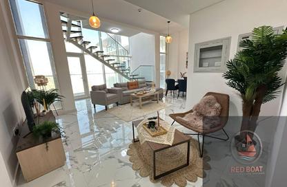Apartment - 2 - 3 for rent in Oasis 2 - Oasis Residences - Masdar City - Abu Dhabi