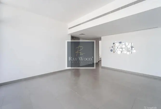 121094157 - Property Image 3